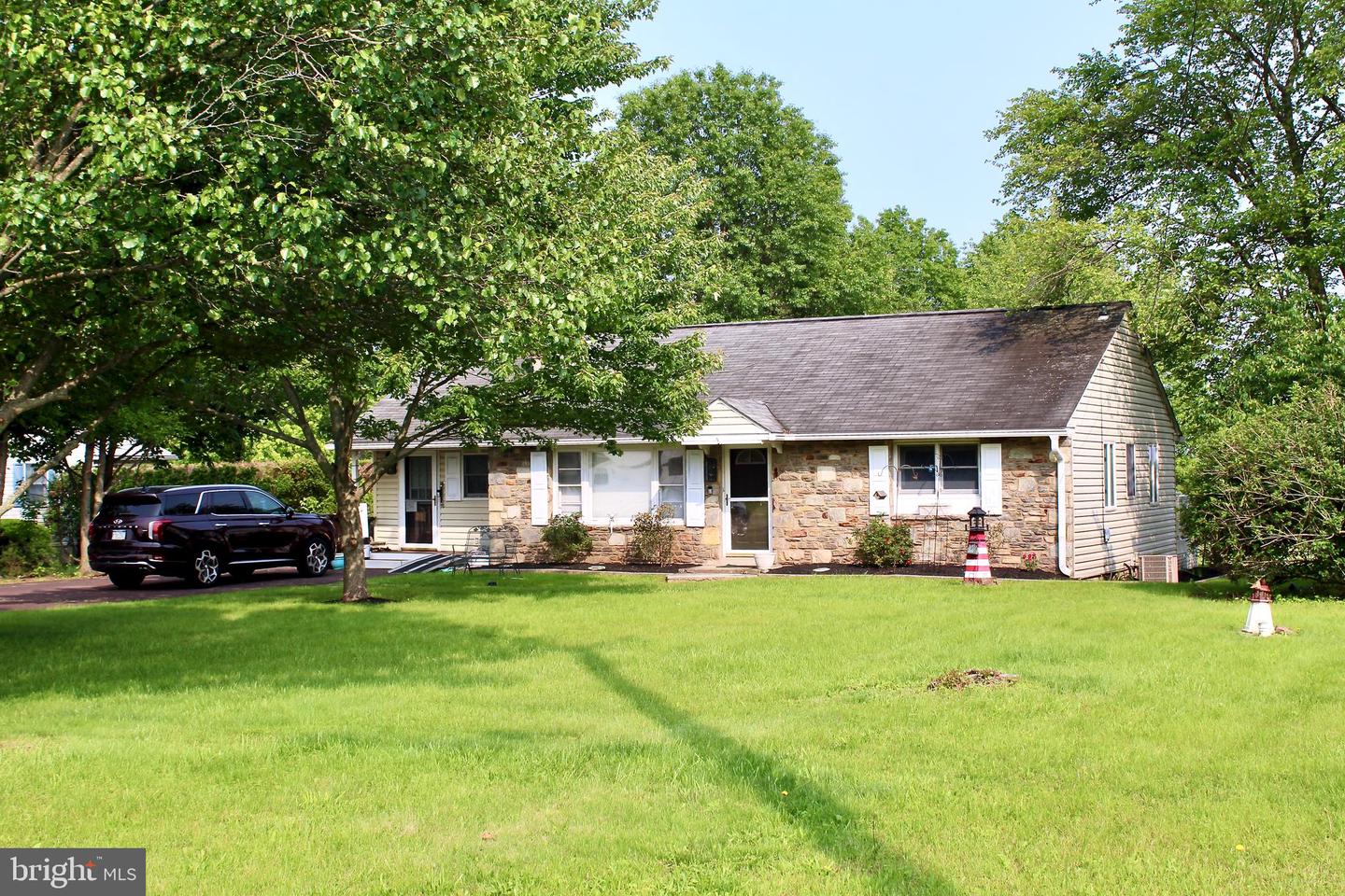 520 Upper Mainland Rd Property Photo 3