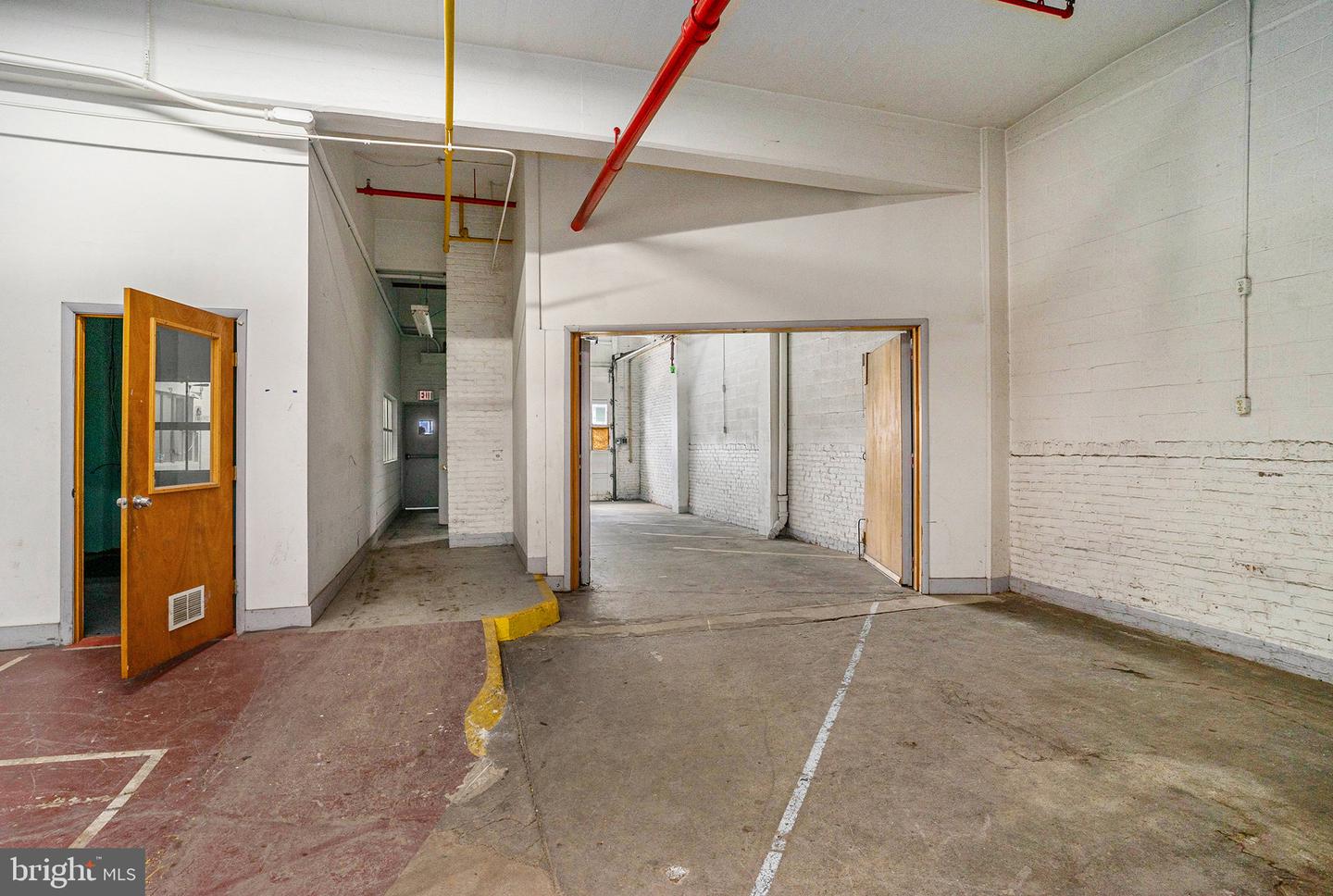 22 E High St Property Photo 7