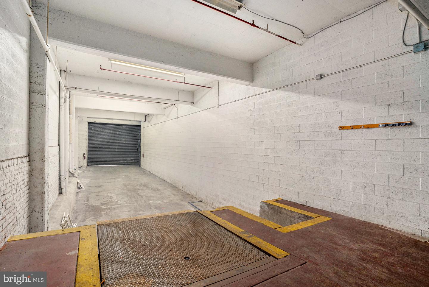 22 E High St Property Photo 18