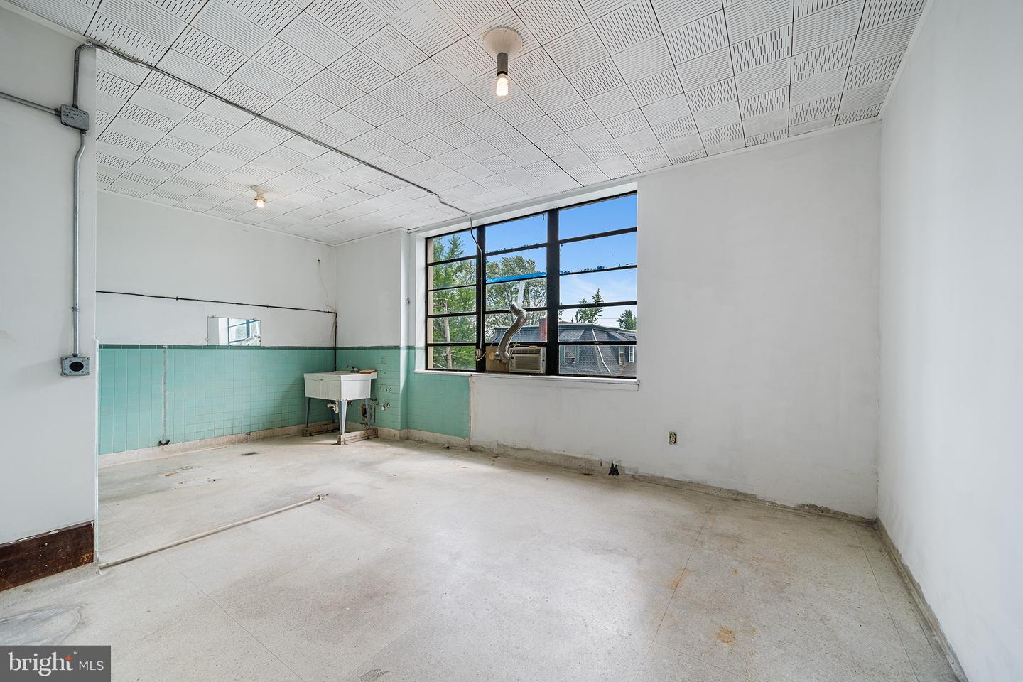 379 Cherry St #3 Property Photo 12