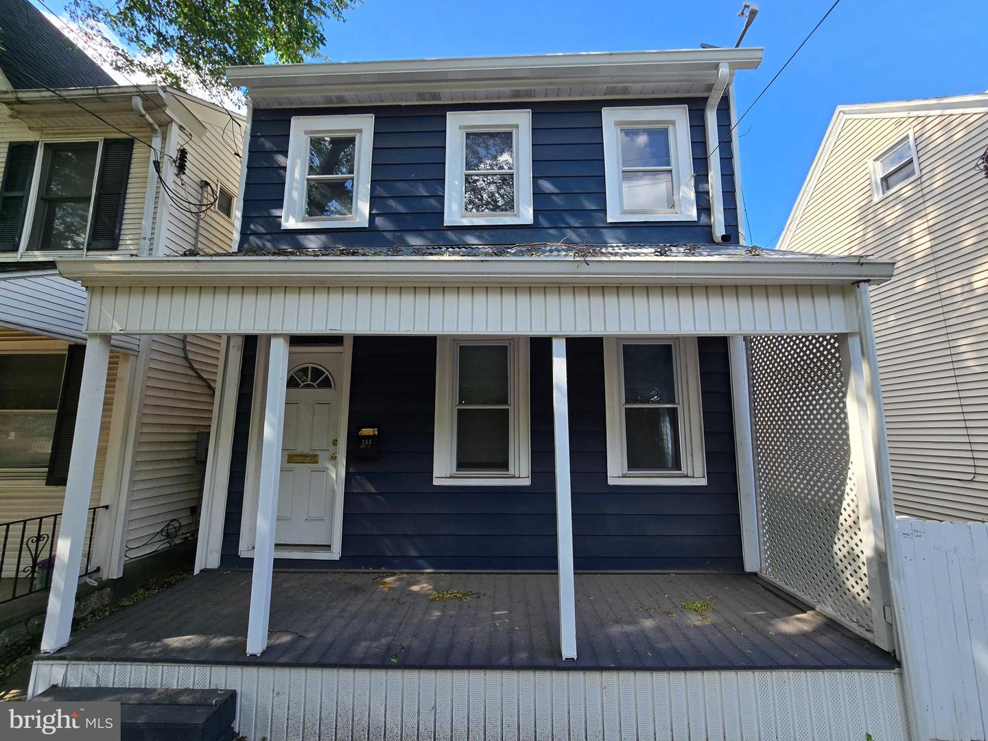 245 BEECH ST Property Photo 1