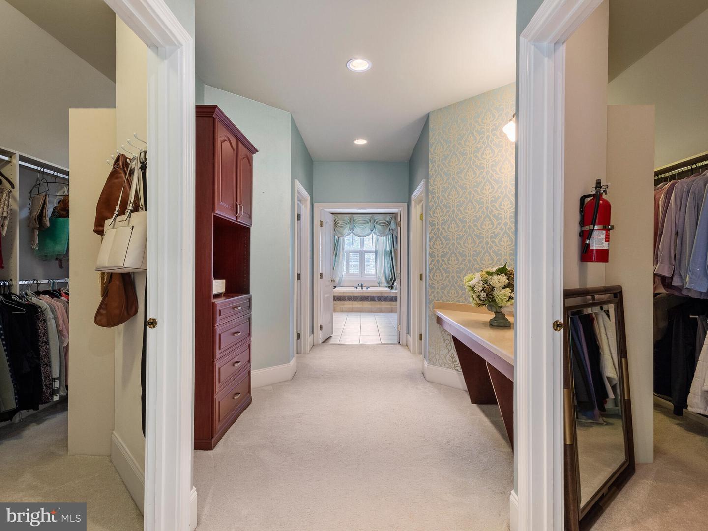 9 Goldfinch Cir Property Photo 39