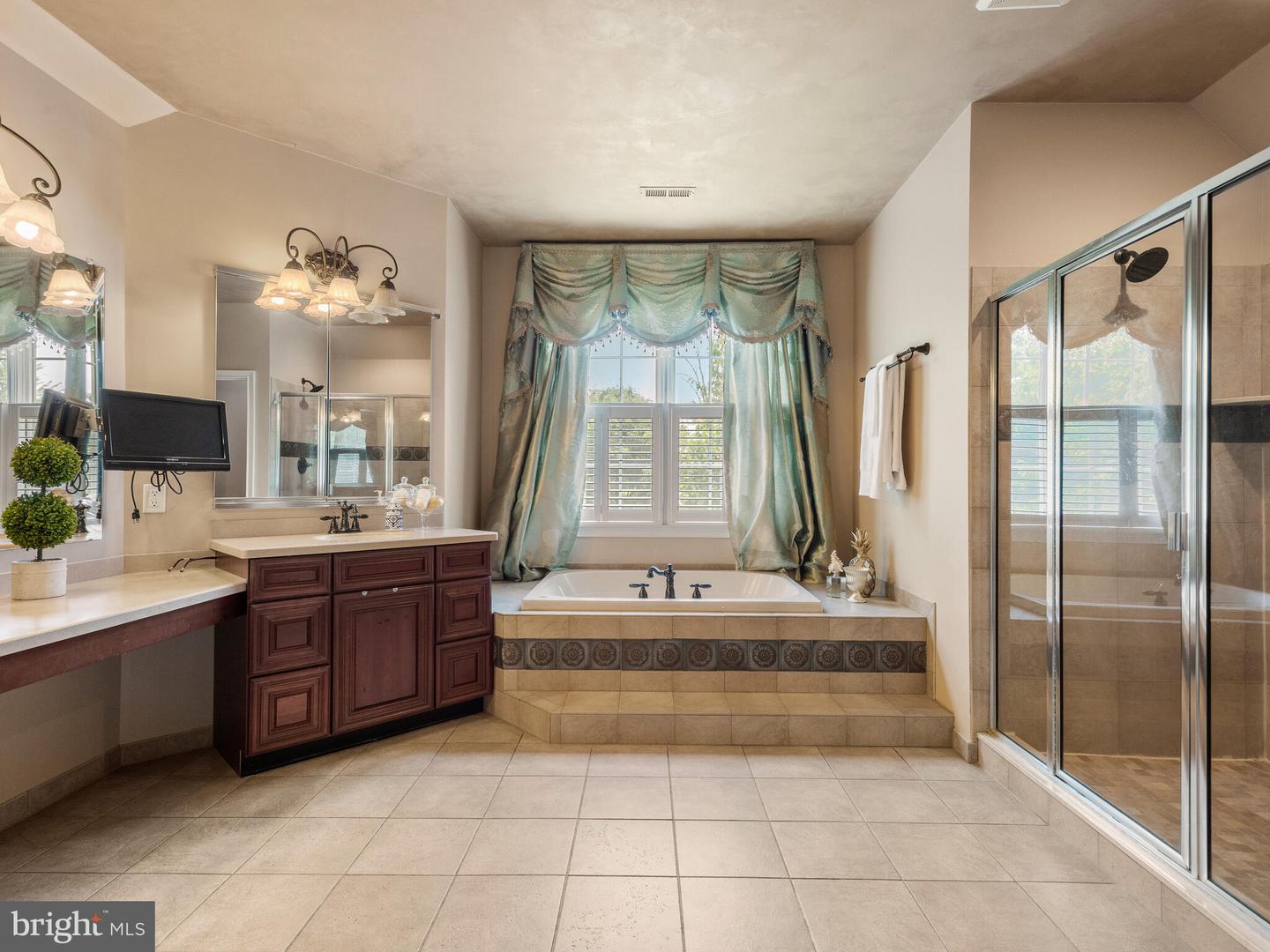 9 Goldfinch Cir Property Photo 41
