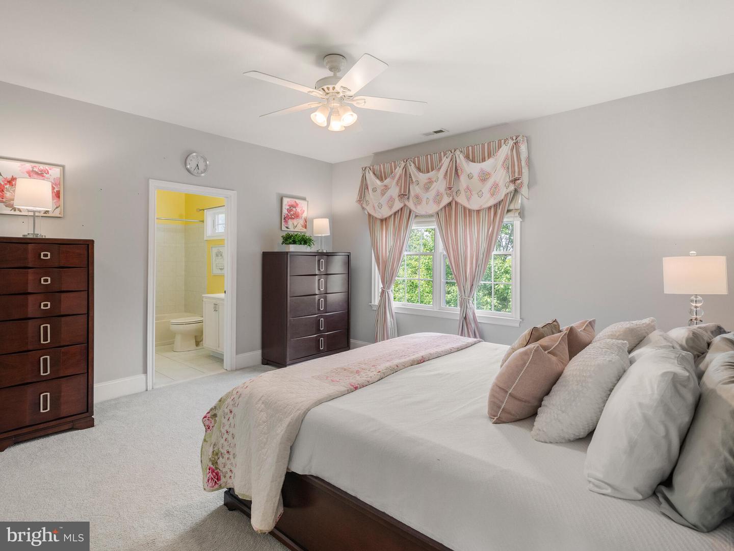 9 Goldfinch Cir Property Photo 45