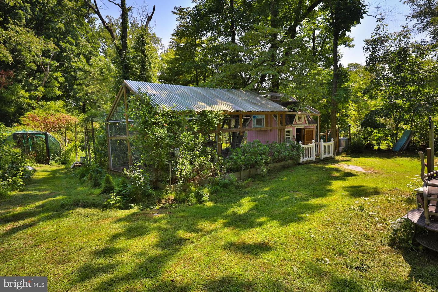 1695 Huntingdon Rd Property Photo 45