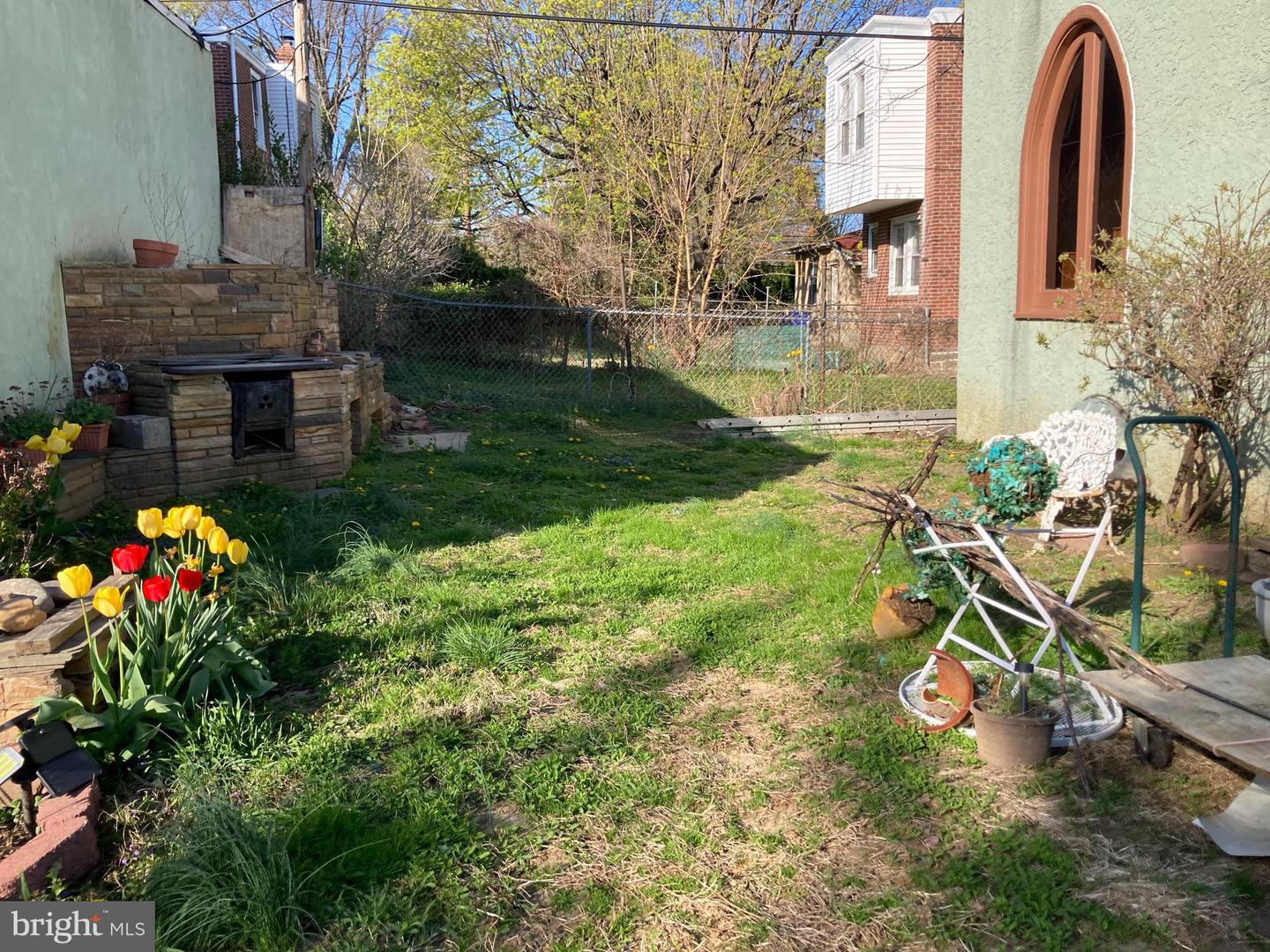 14 Central Ave Property Photo 8