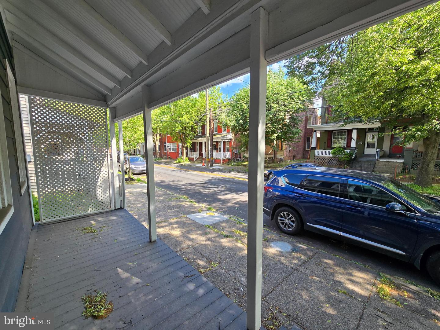 245 Beech St Property Photo 8