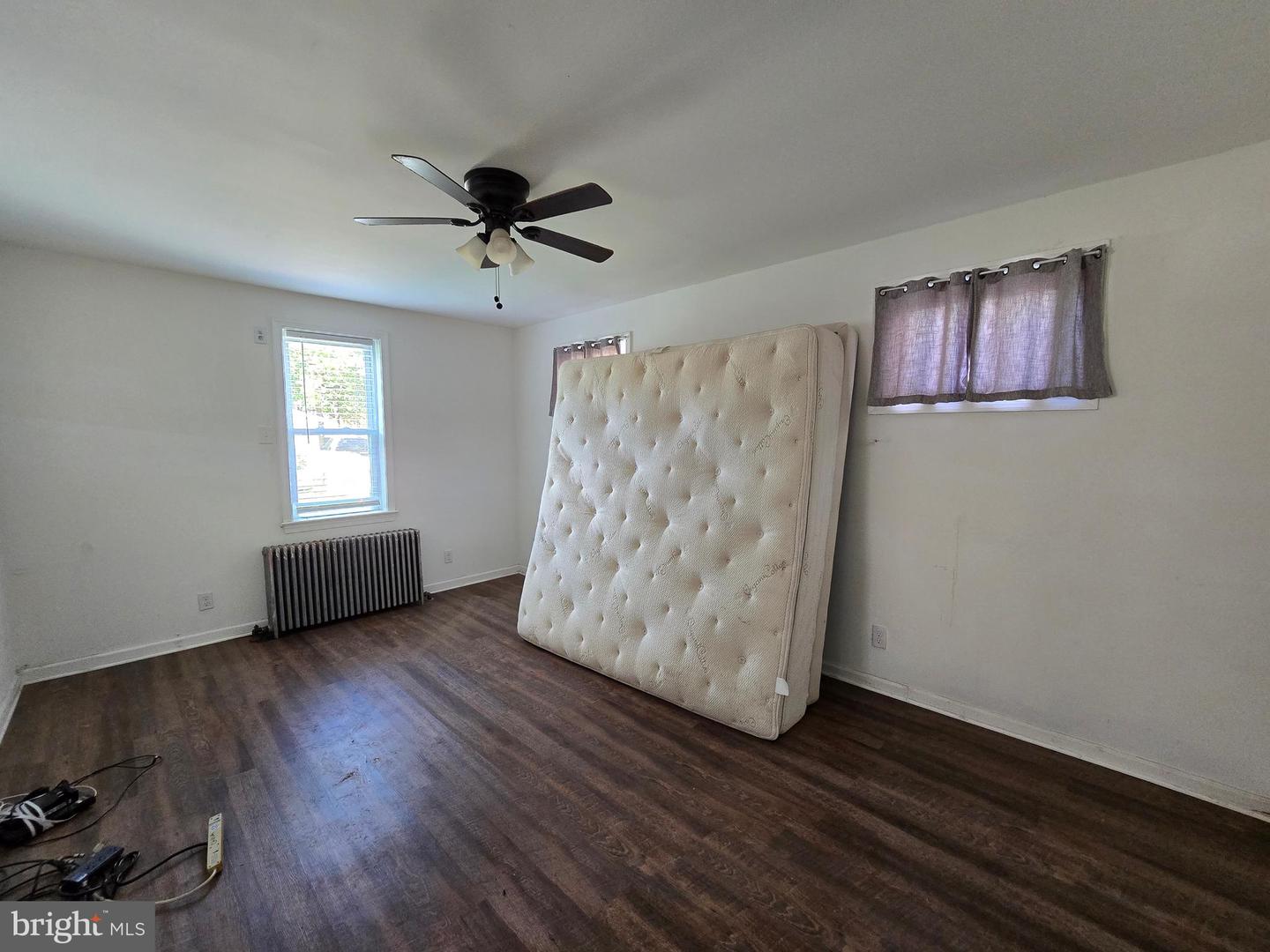 245 Beech St Property Photo 33