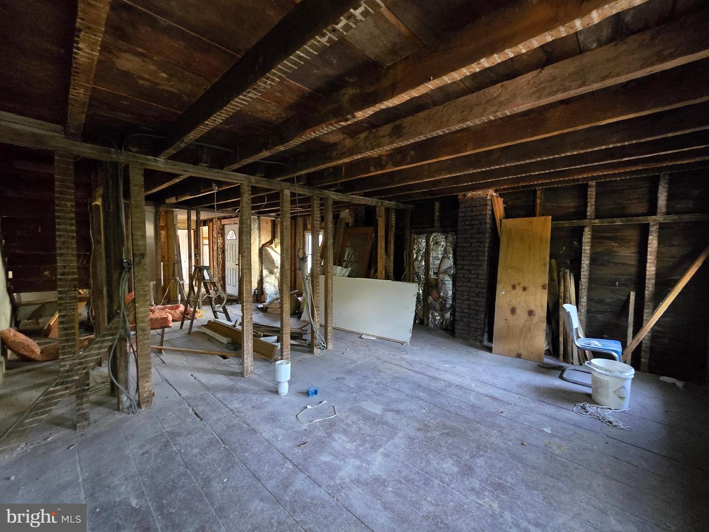 245 Beech St Property Photo 42