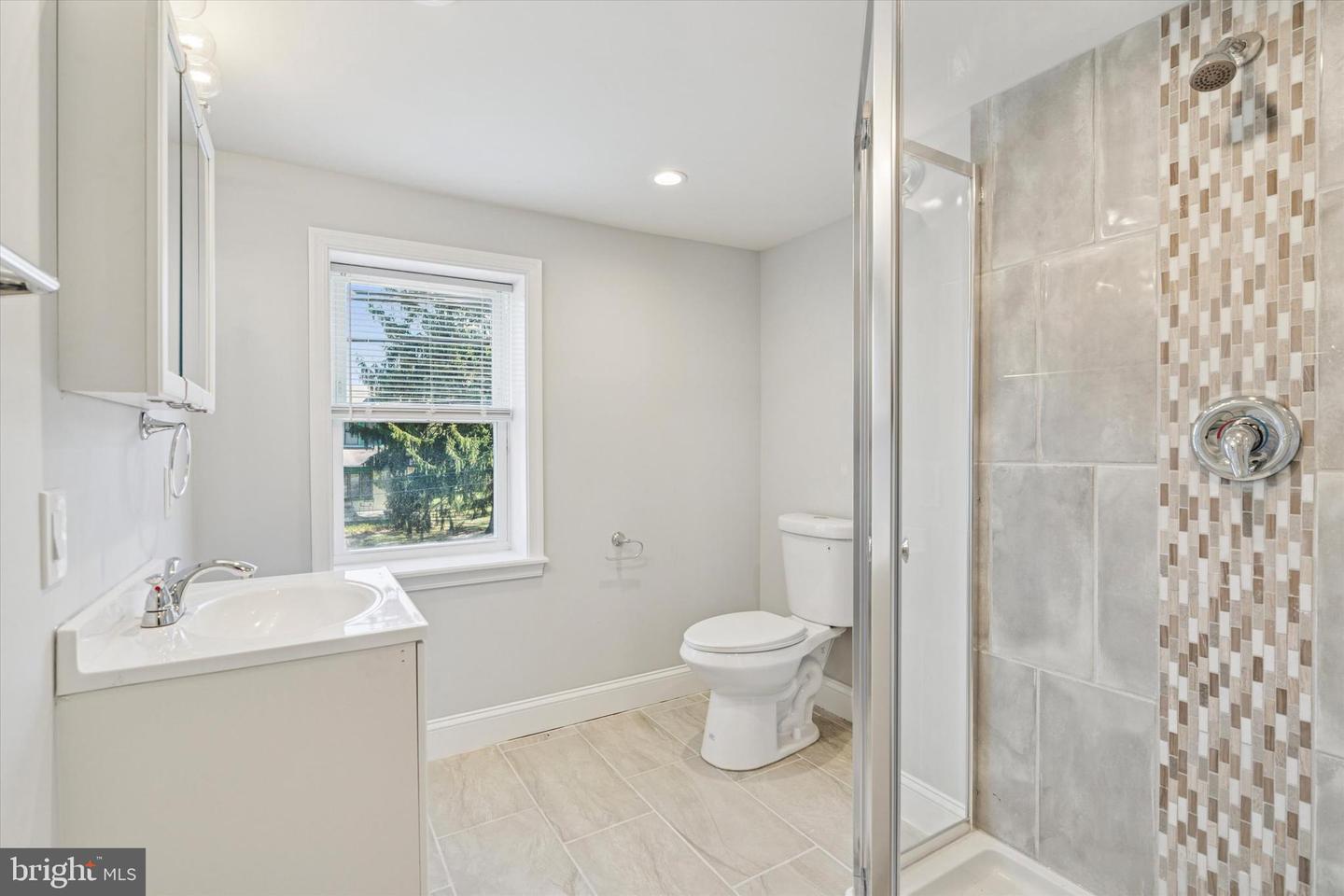 636 Ridge Pike Property Photo 19