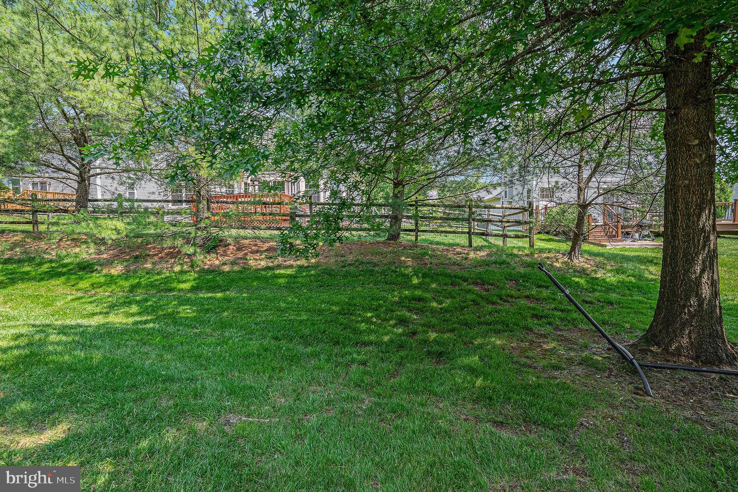 656 Longwood Rd Property Photo 38