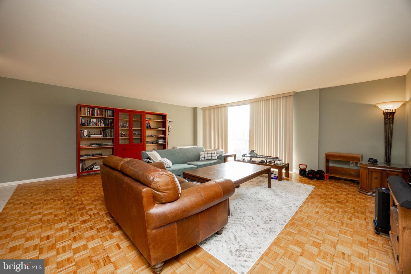 309 Florence Ave #420-n Property Photo 11