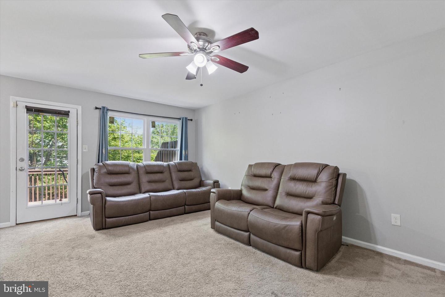 78 Walker Property Photo 10
