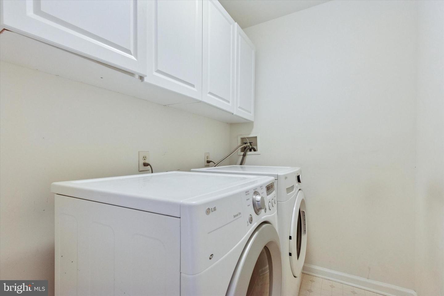 78 Walker Property Photo 22