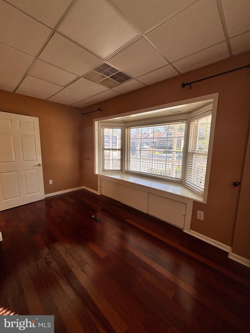 478 E Main St #1st Floor Property Photo 18