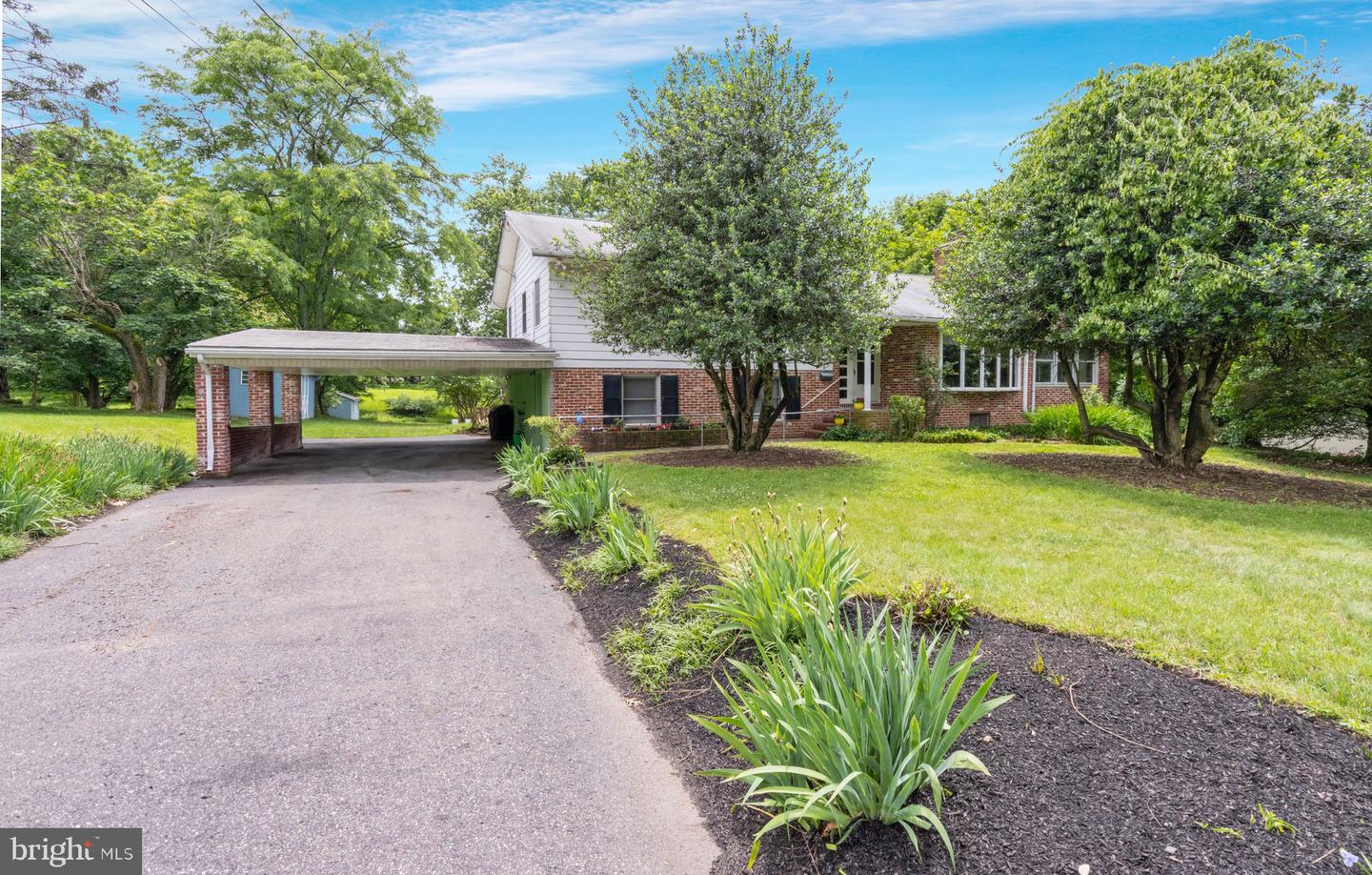 3350 ARCOLA RD