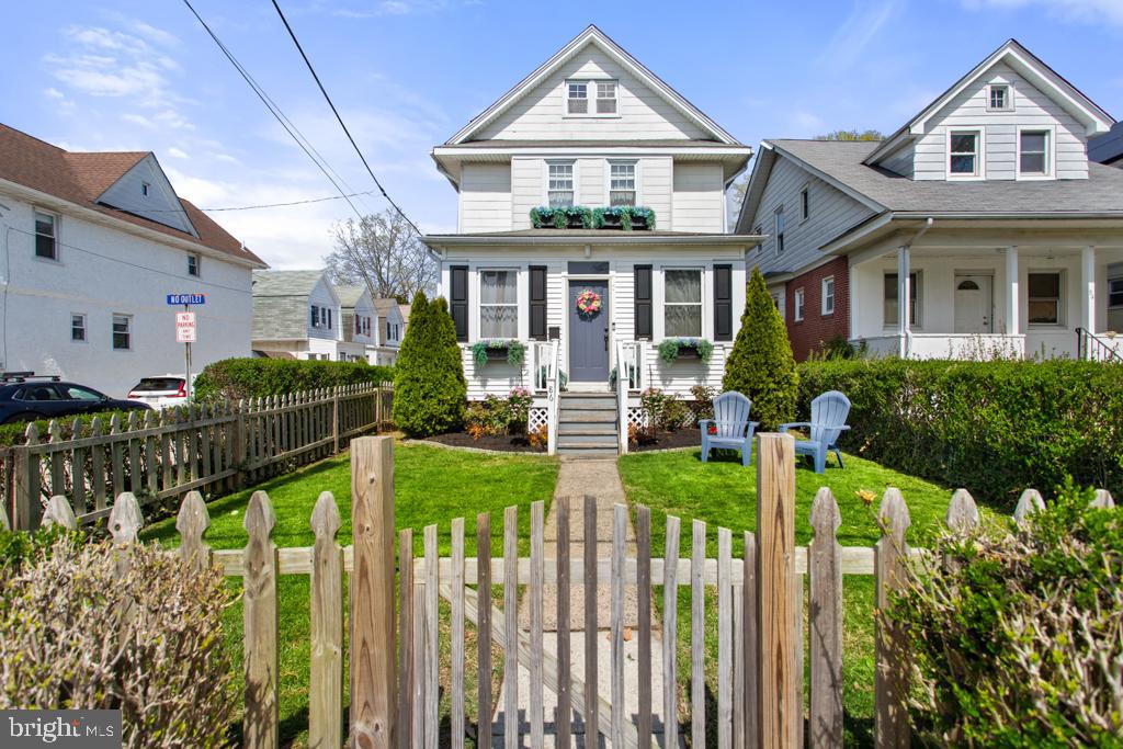86 GREENFIELD AVE Property Photo 1