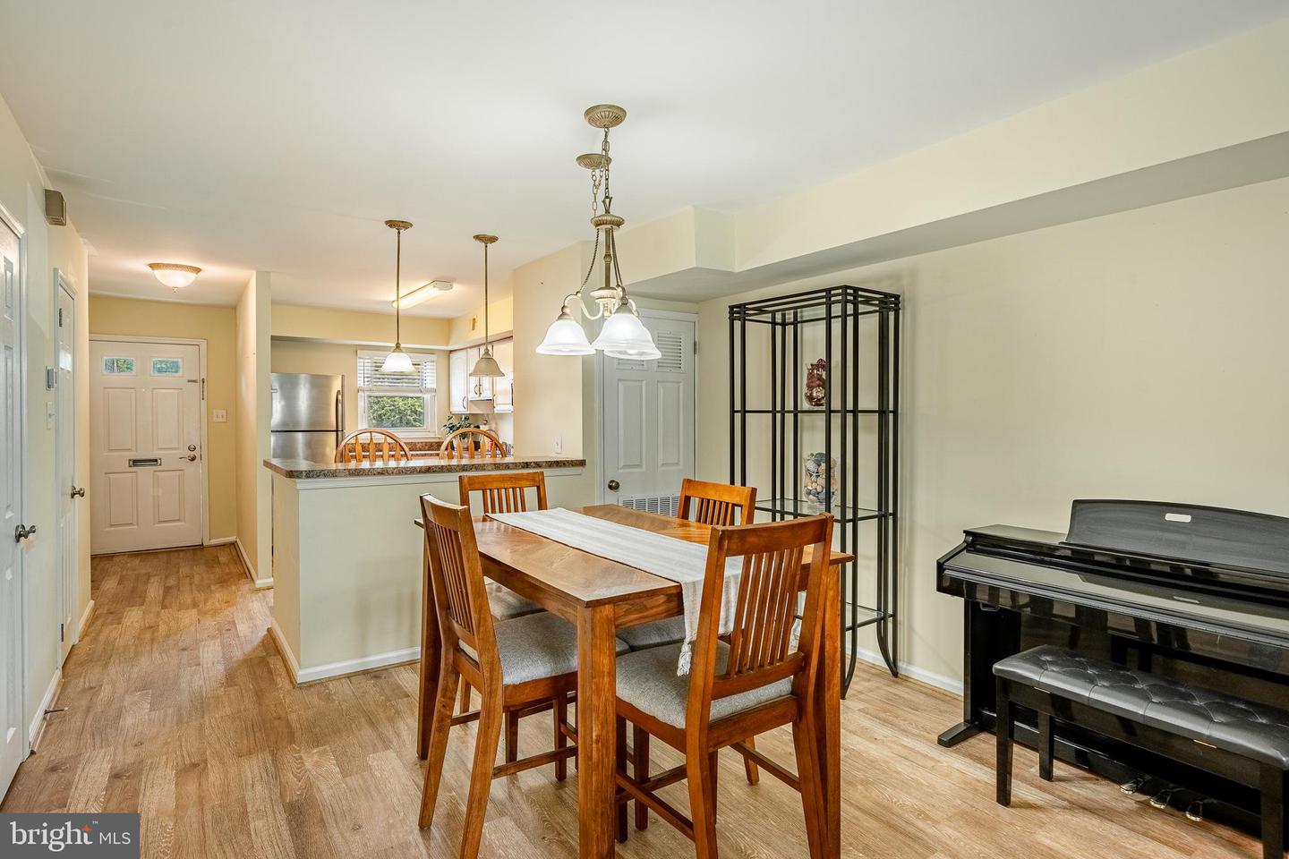 47 Winston Ct #104 U-47 Property Photo 6