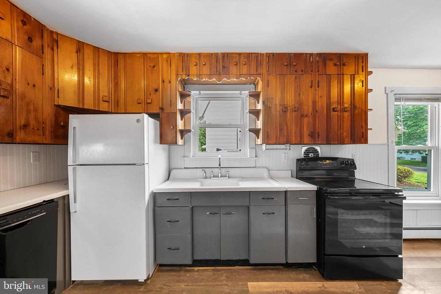 253 Elm Property Photo 46
