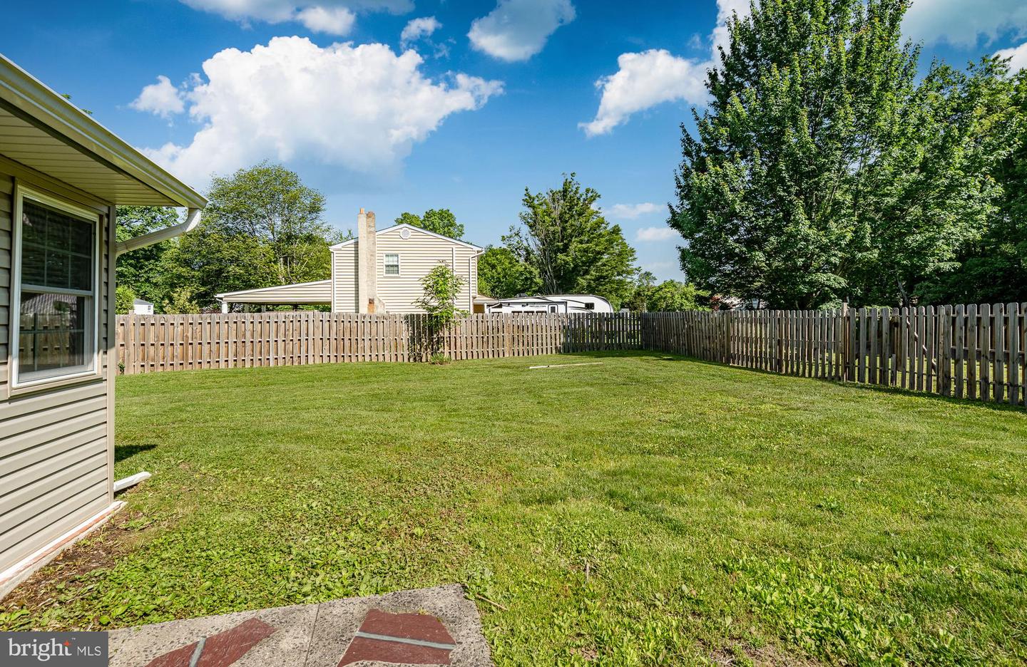 2190 Claremont Dr Property Photo 34