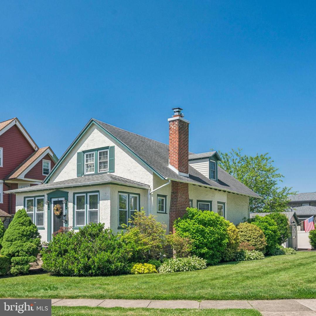 15 Erdenheim Rd Property Photo 1