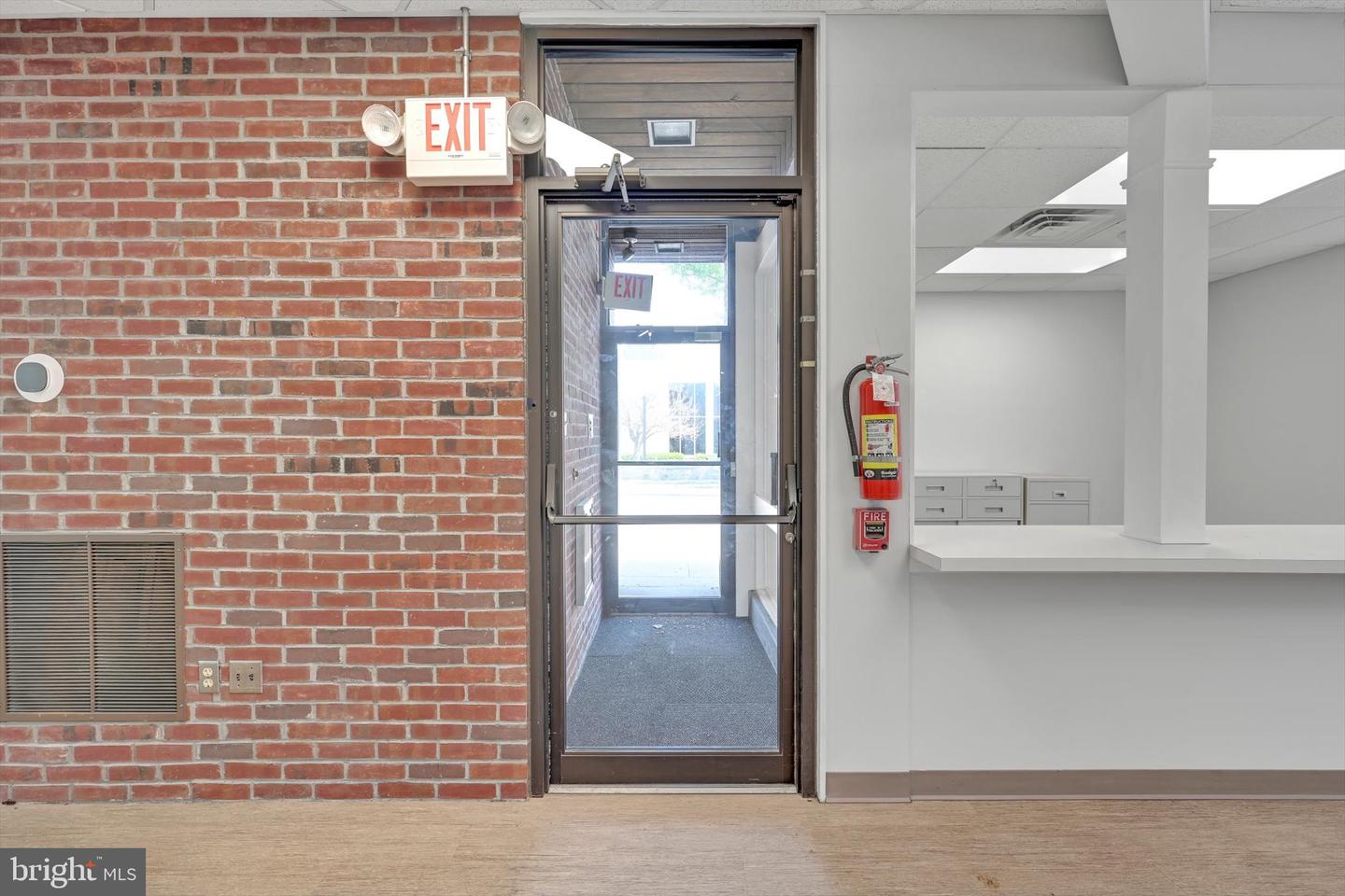 377 E High St Property Photo 29