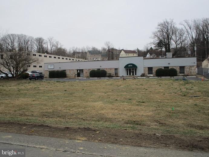 2775 Philmont Ave #a Property Photo 4