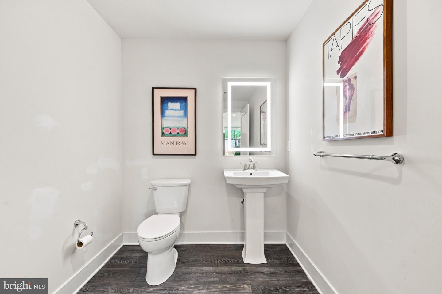 29 E 1st Ave #a103 Property Photo 28