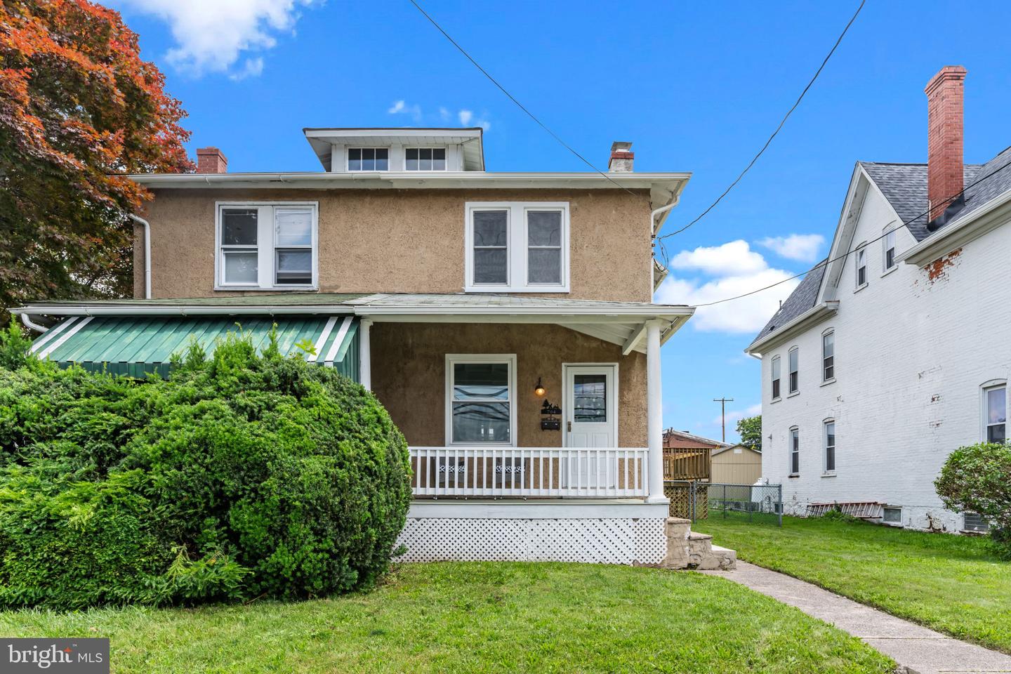 704 MAIN ST