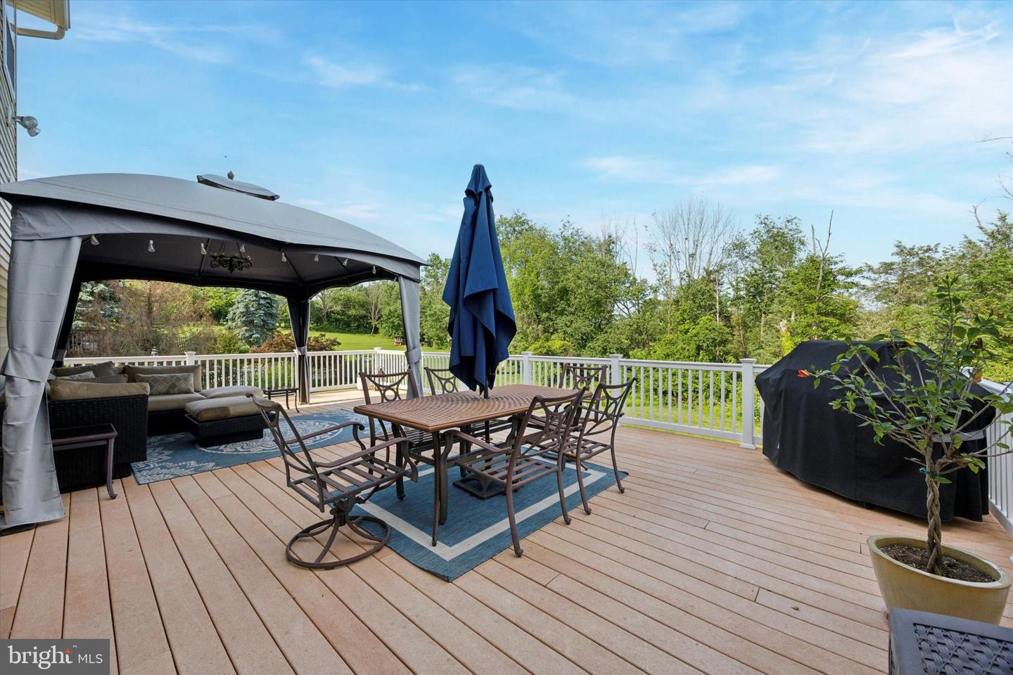 101 Jessica Cir Property Photo 4