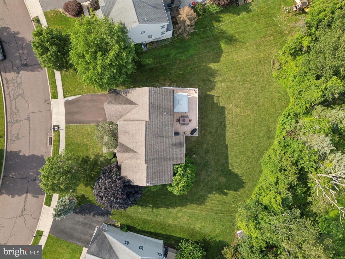 101 Jessica Cir Property Photo 10