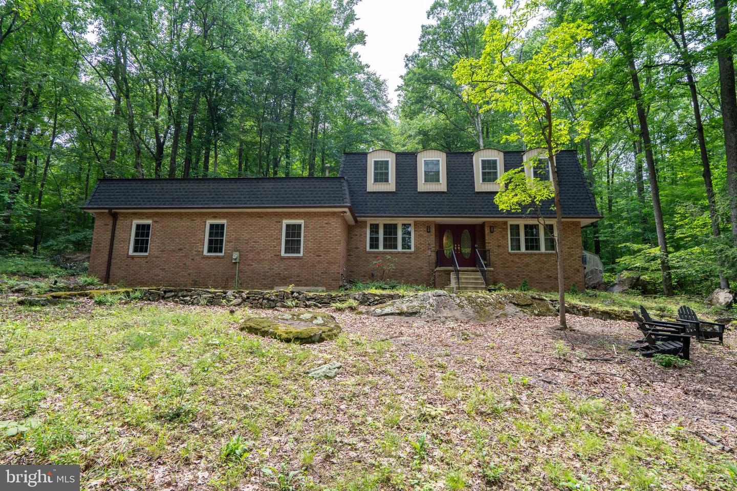 284 Whites Mill Rd Property Photo 2