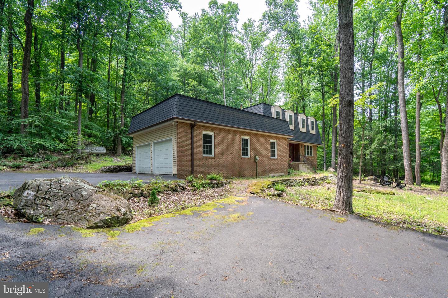 284 Whites Mill Rd Property Photo 8