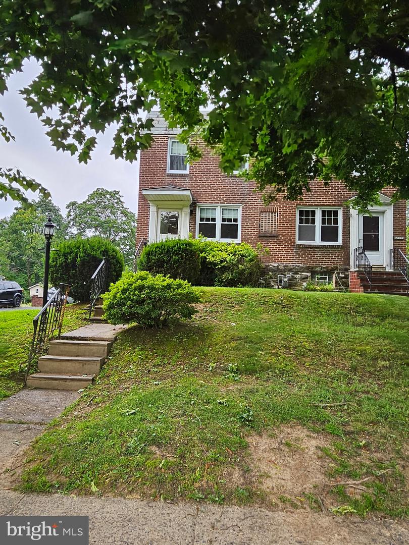 7802 Beech Ln Property Photo 1