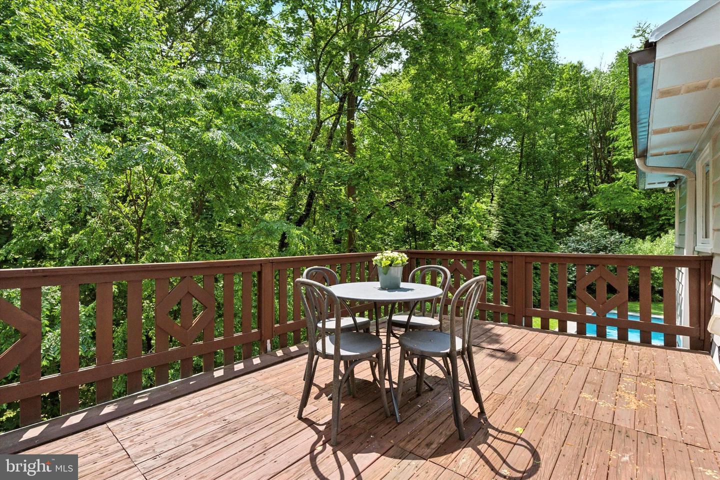 241 Cheswold Ln Property Photo 37