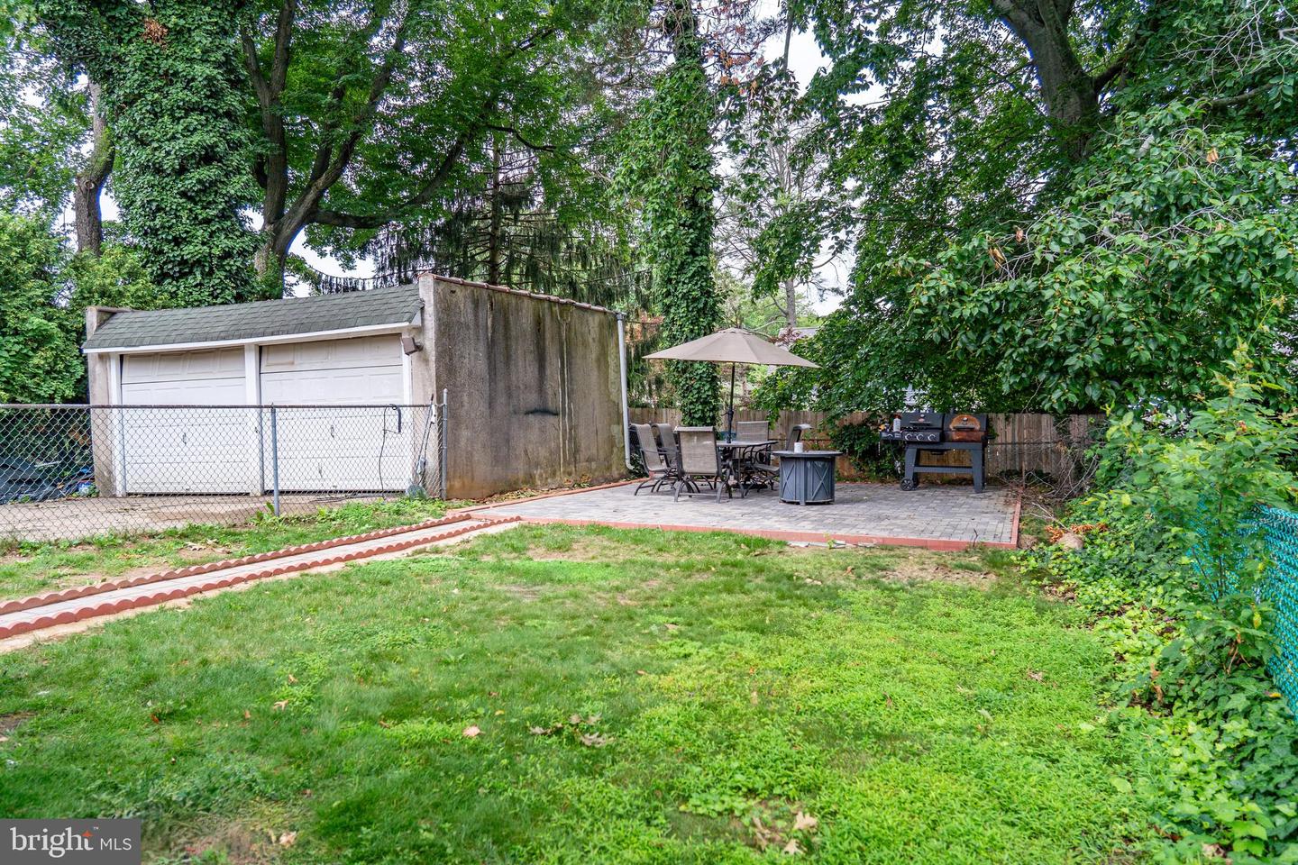 211 Park Ave Property Photo 20