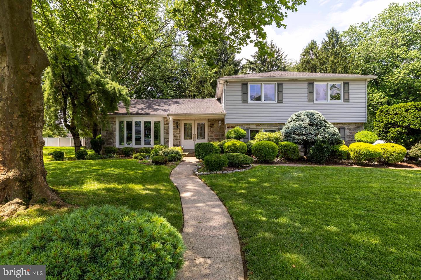 1018 CORN CRIB DR