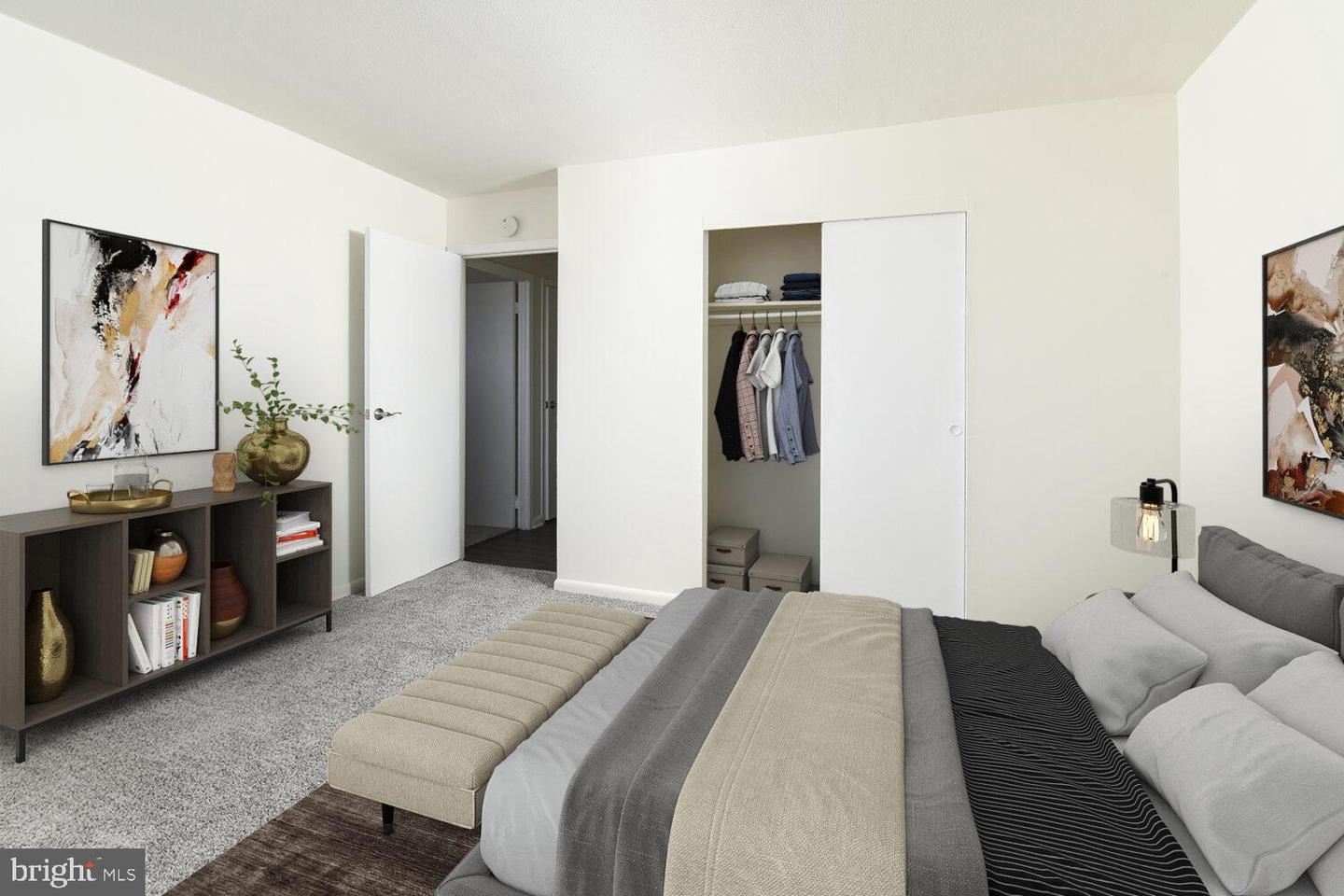 449 Hamilton St #315 Property Photo 1