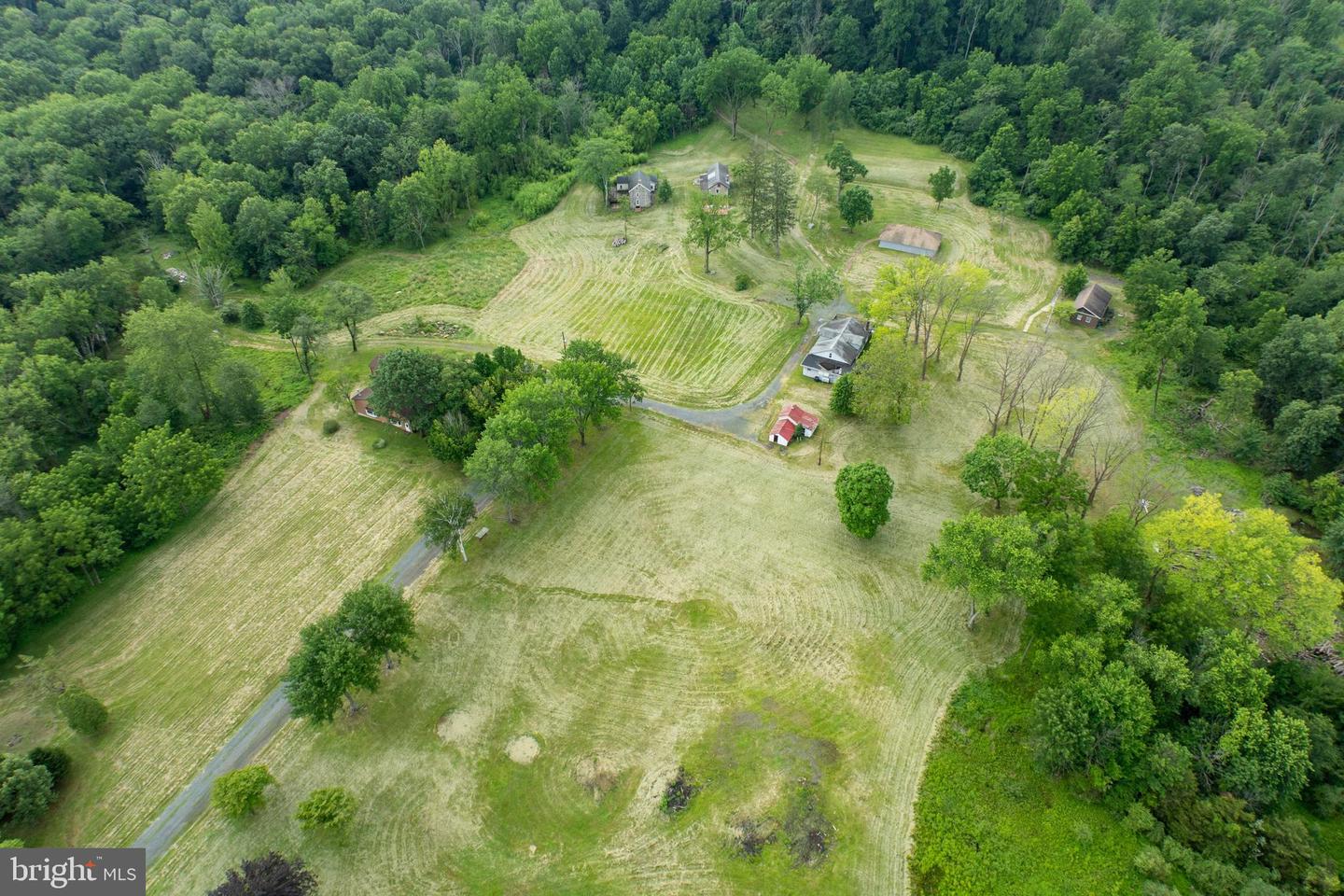 2488 Sanatoga Rd Property Photo 10