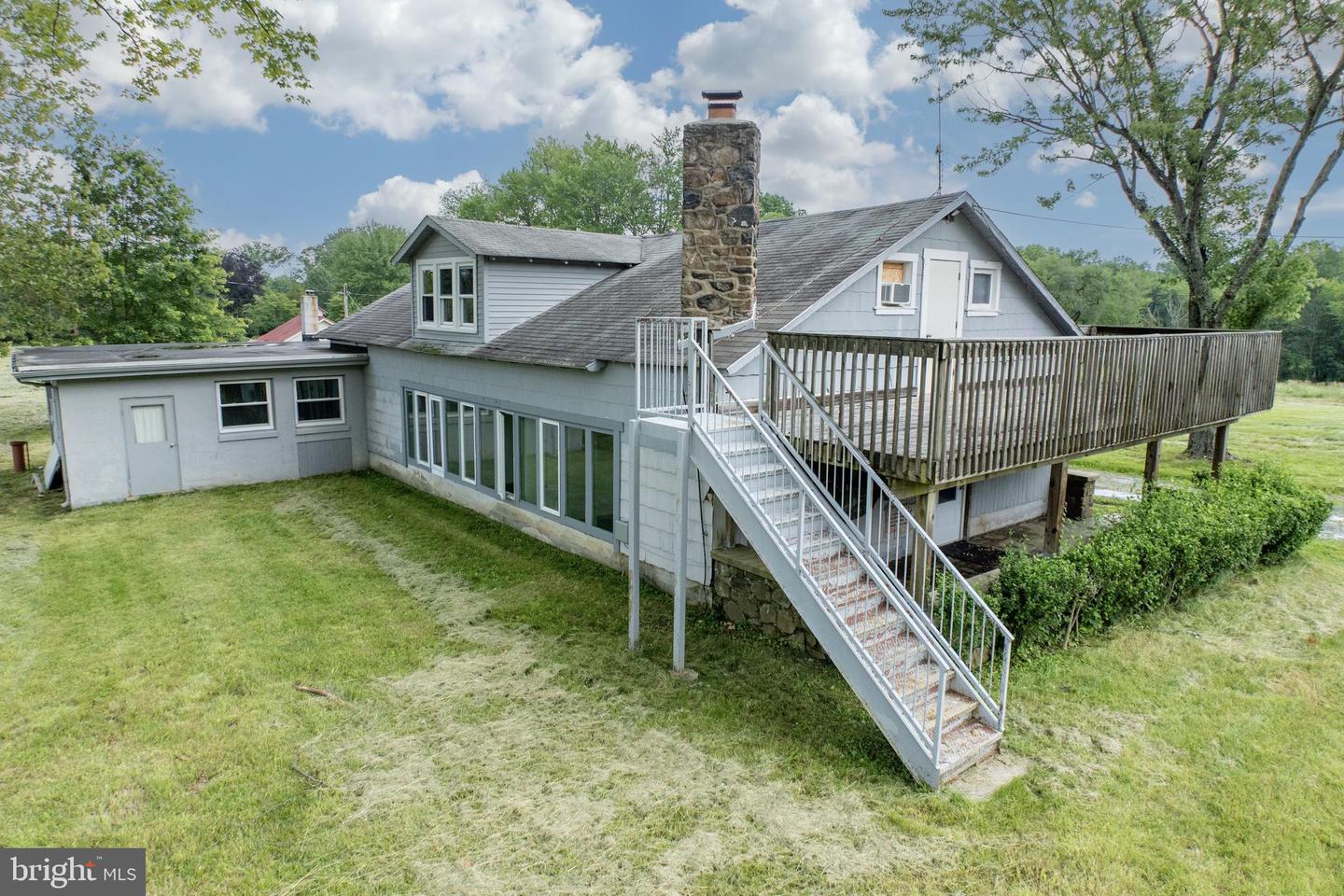 2488 Sanatoga Rd Property Photo 12