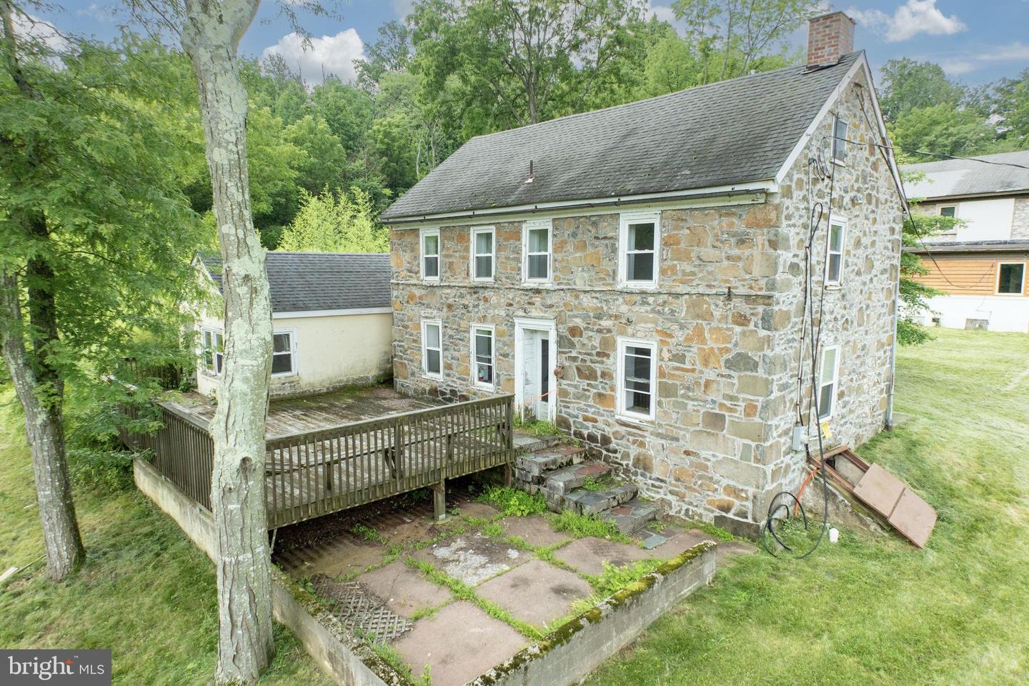 2488 Sanatoga Rd Property Photo 69
