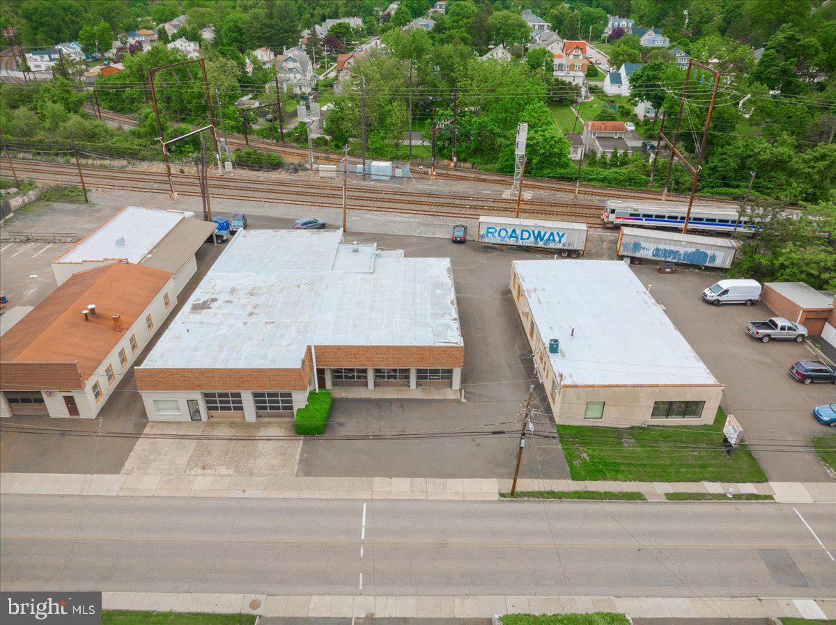 363-369 W Glenside Ave Property Photo 3