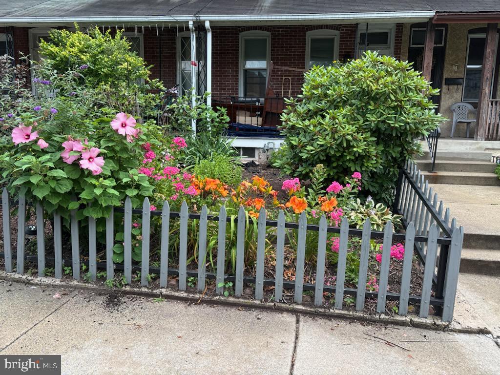 218 Forest Ave Property Photo 1
