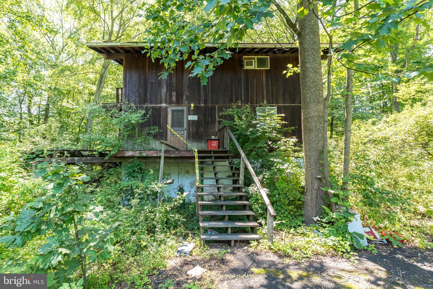 2271 Broomstick Rd Property Photo 1