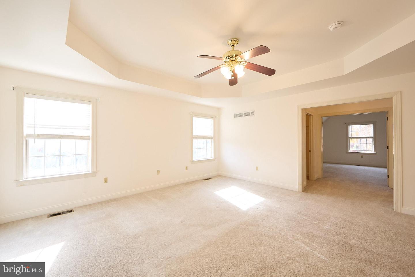 1401 Hampstead Ct Property Photo 28