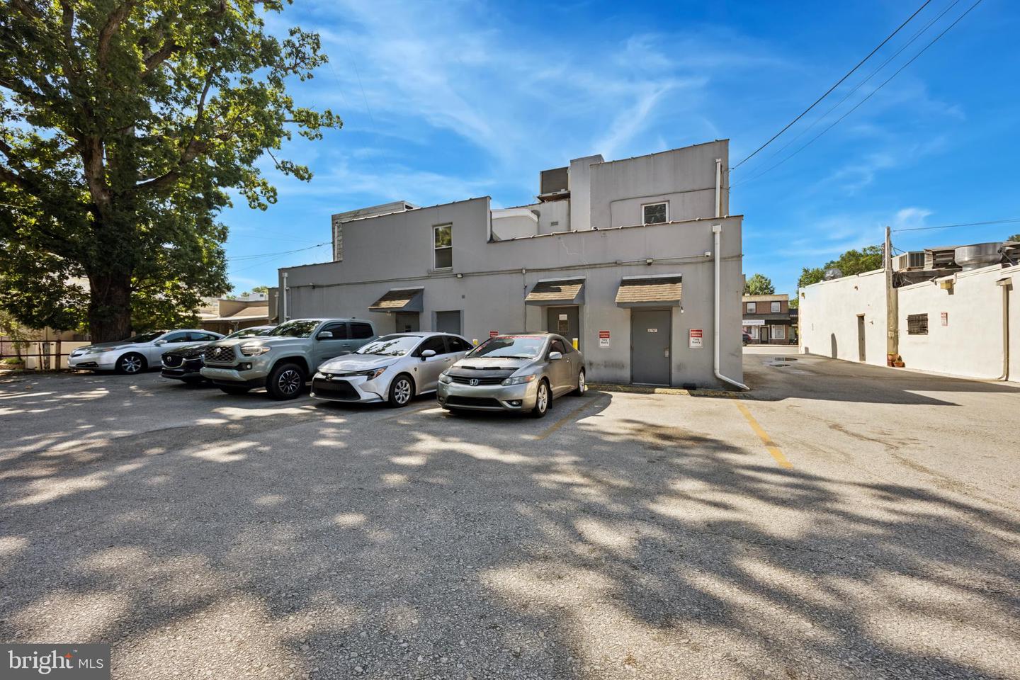 273 Montgomery Ave Property Photo 15