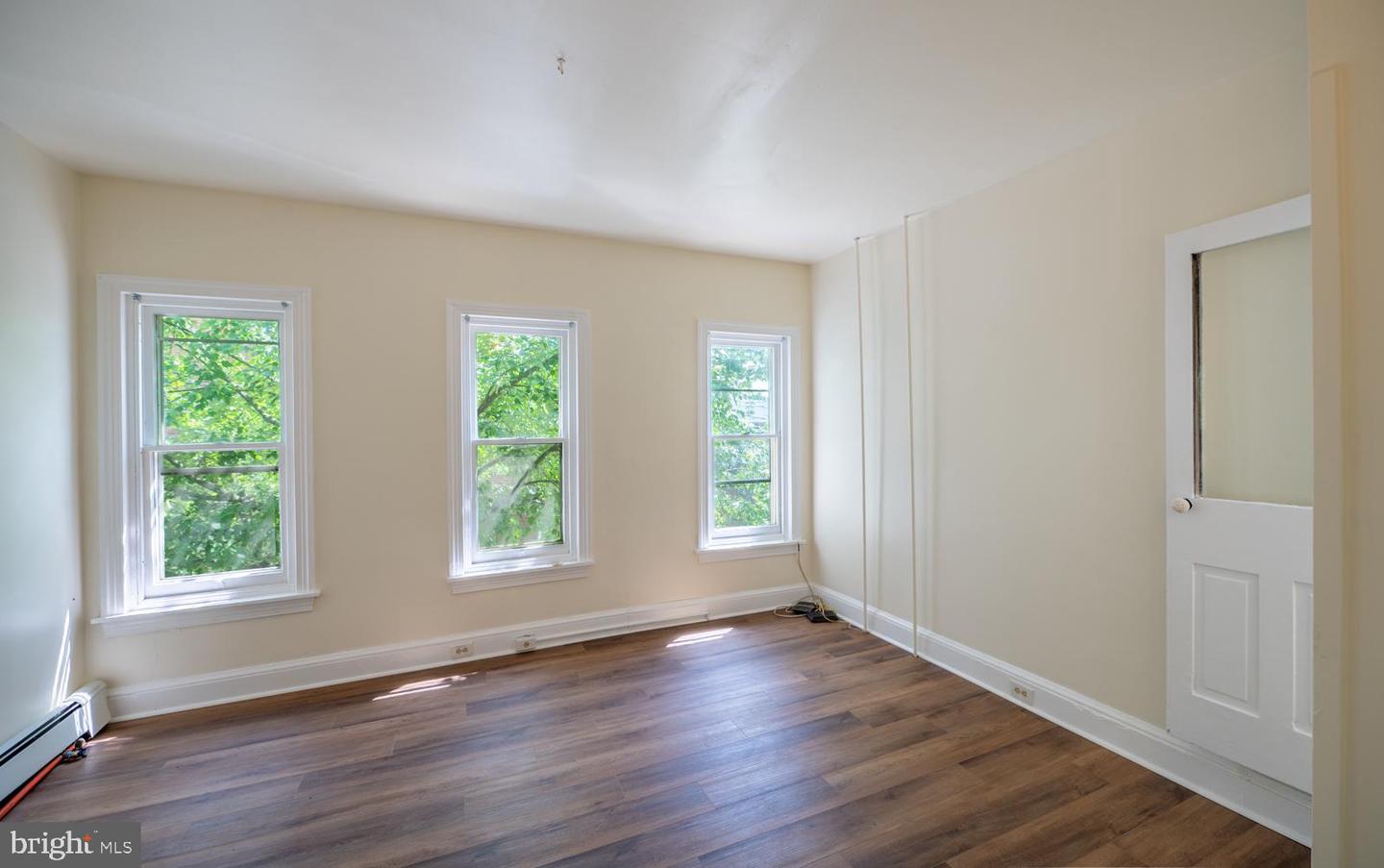 151 Chestnut St Property Photo 6