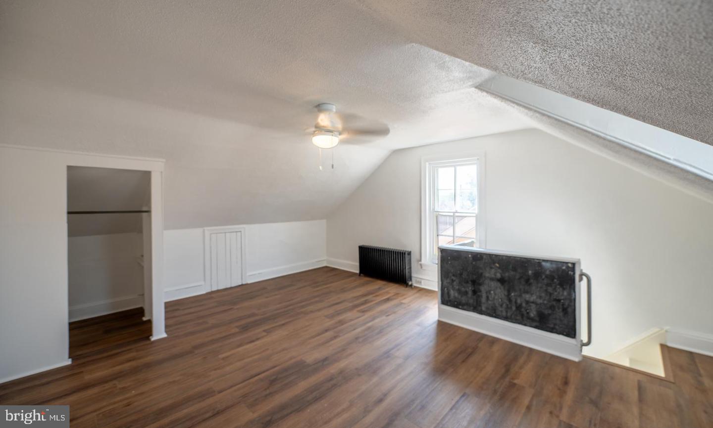 151 Chestnut St Property Photo 12