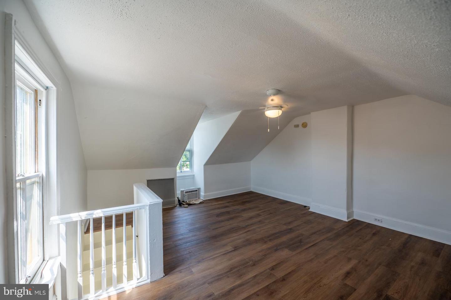151 Chestnut St Property Photo 13