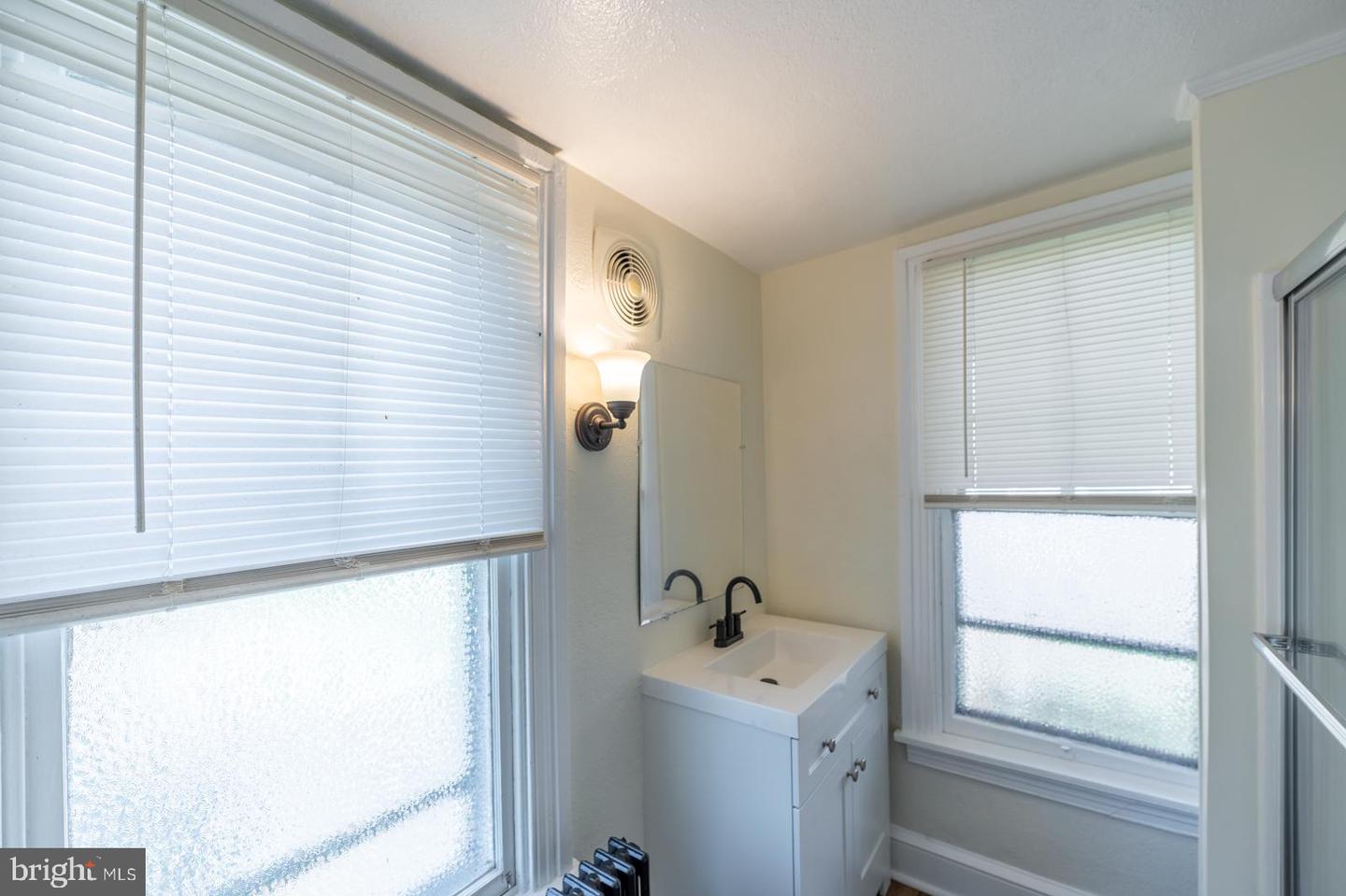 151 Chestnut St Property Photo 16